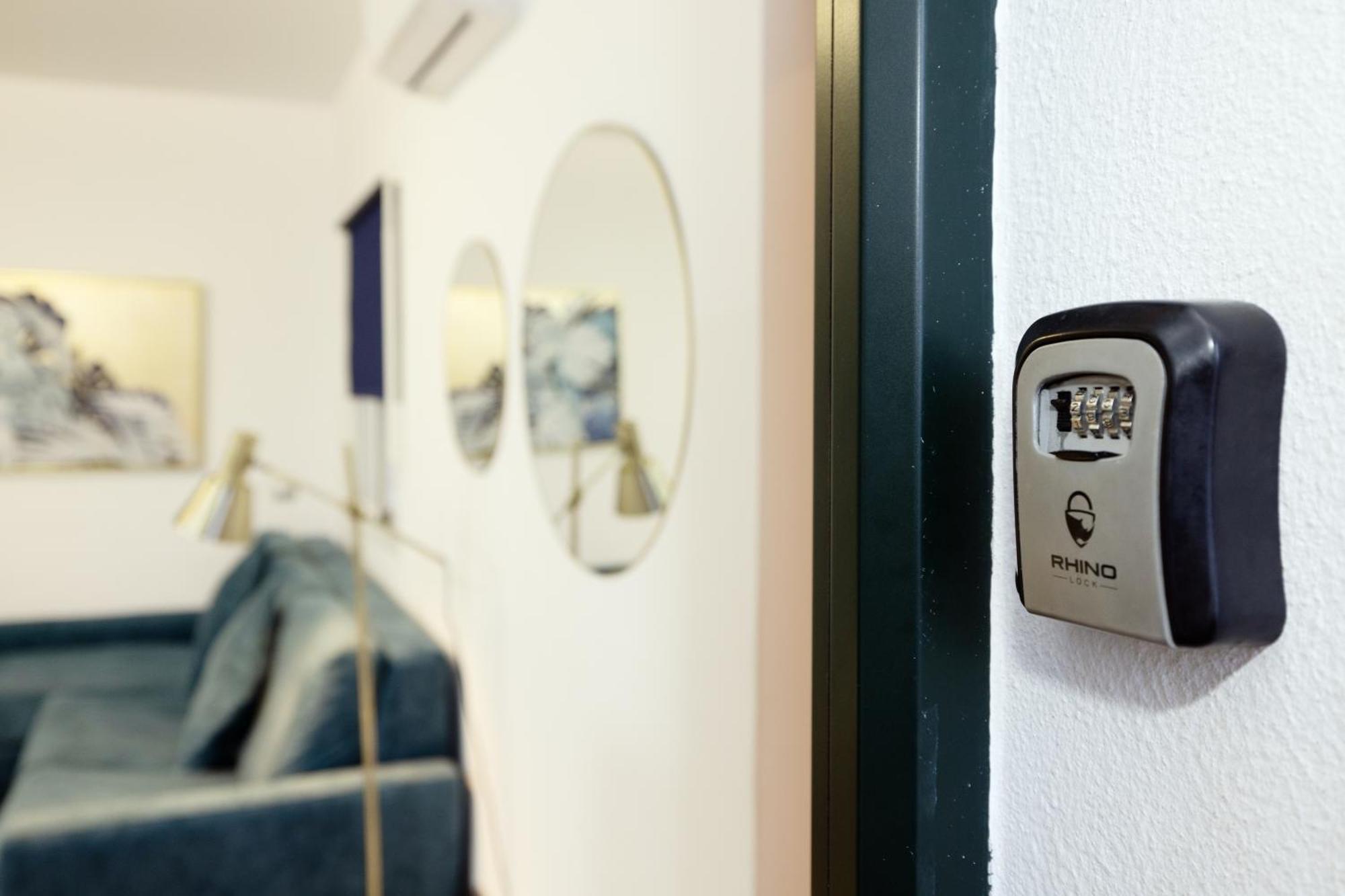 Apartamentos Trianasol Sevilla Exterior foto